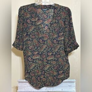 Ralph Lauren Lauren Paisley Blouse/Notched Collar
Pleated sleeves Sz M